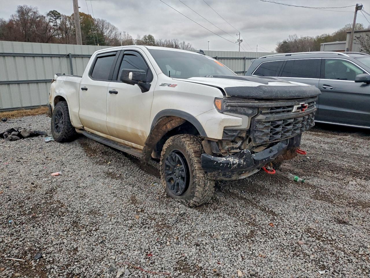 Chevrolet Silverado K1500 Zr2 Image 3