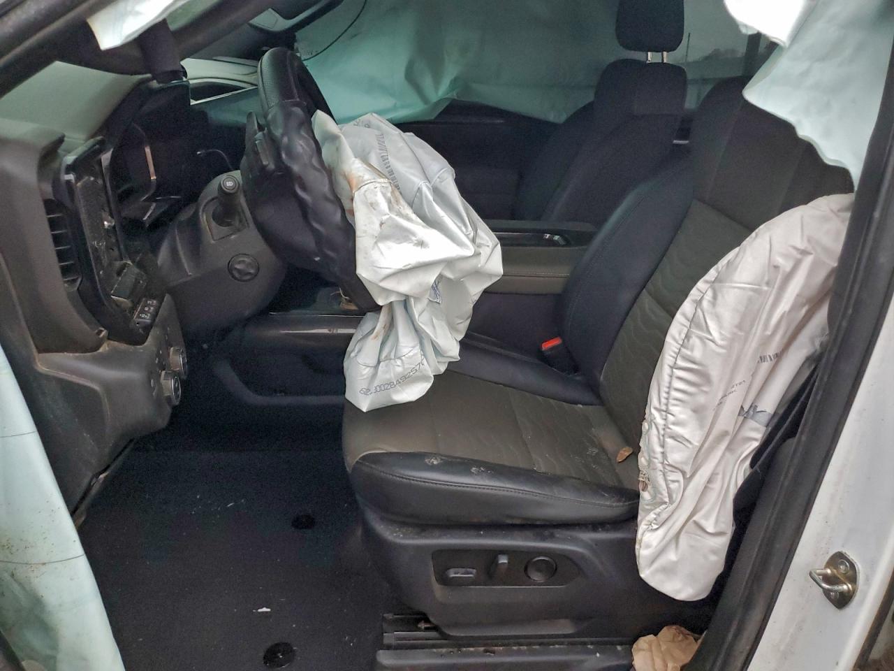 Chevrolet Silverado K1500 Zr2 Image 12