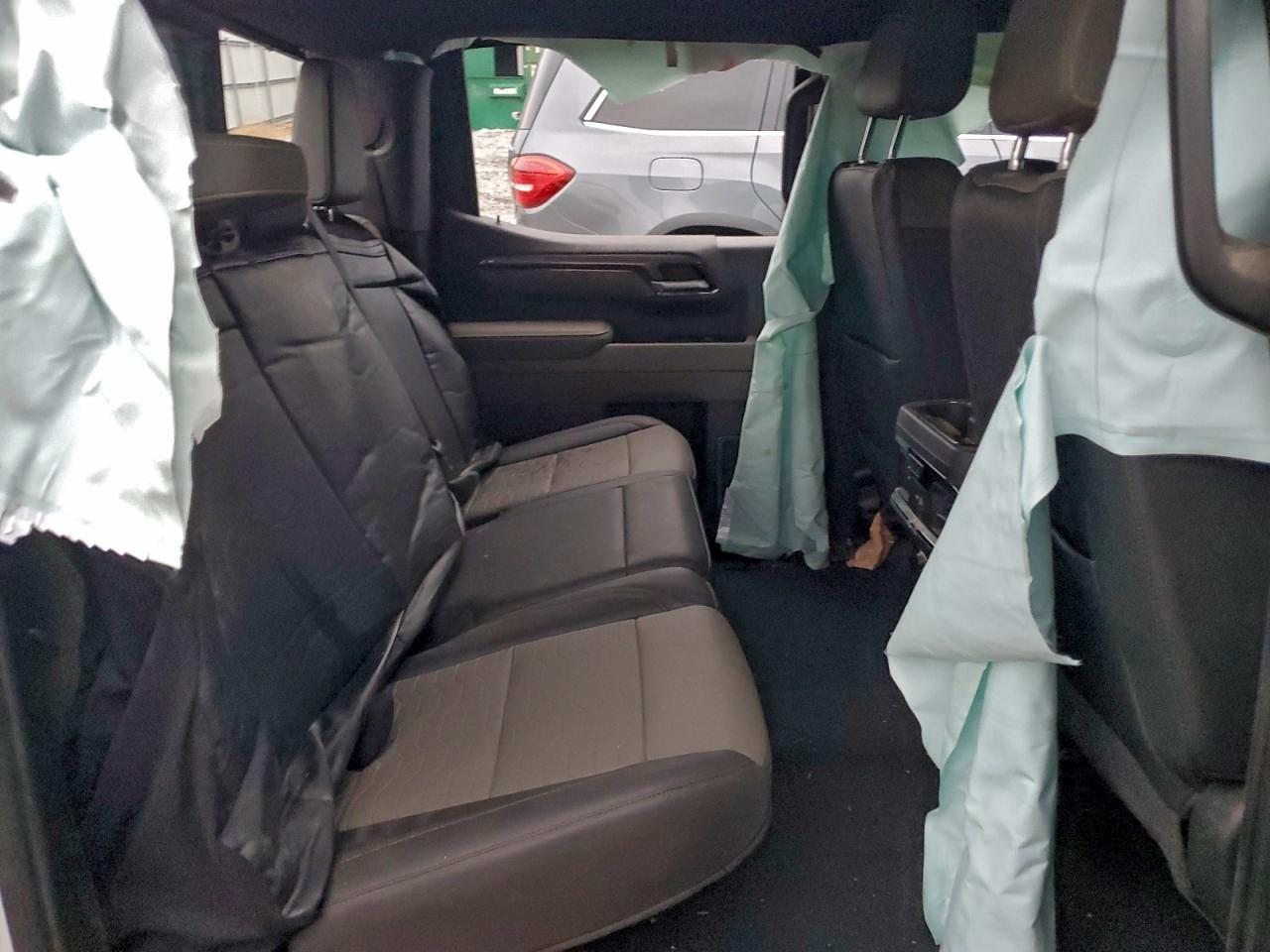 Chevrolet Silverado K1500 Zr2 Image 4