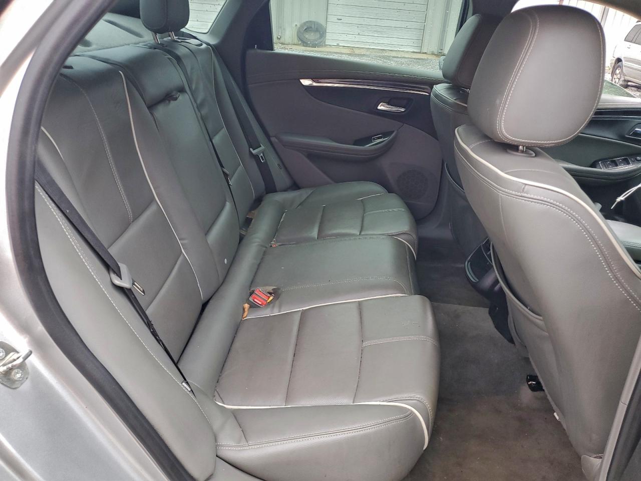 Chevrolet Impala Ltz Image 12