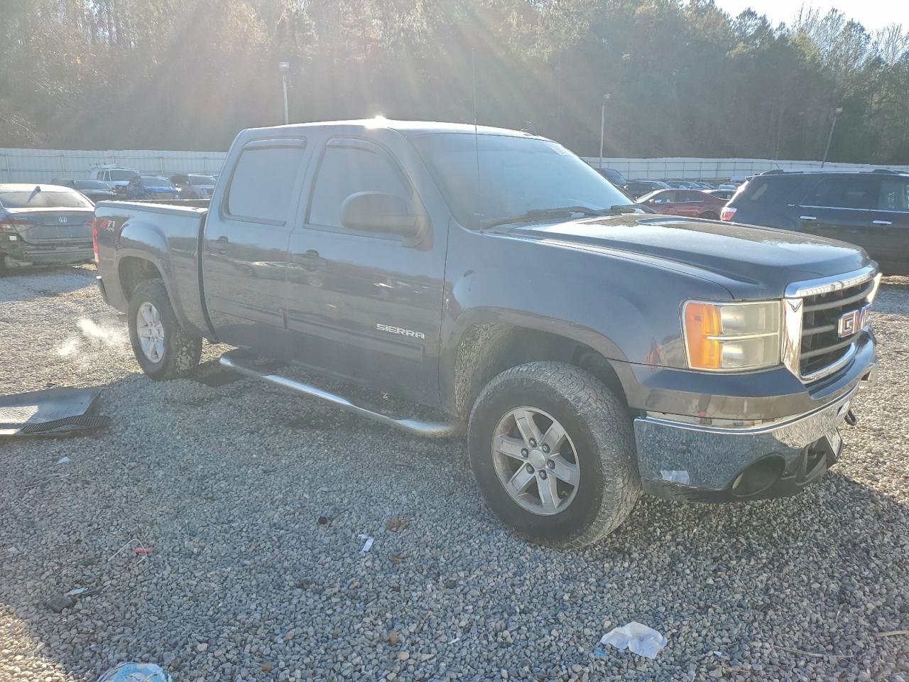 GMC Sierra K1500 Sle Image 5