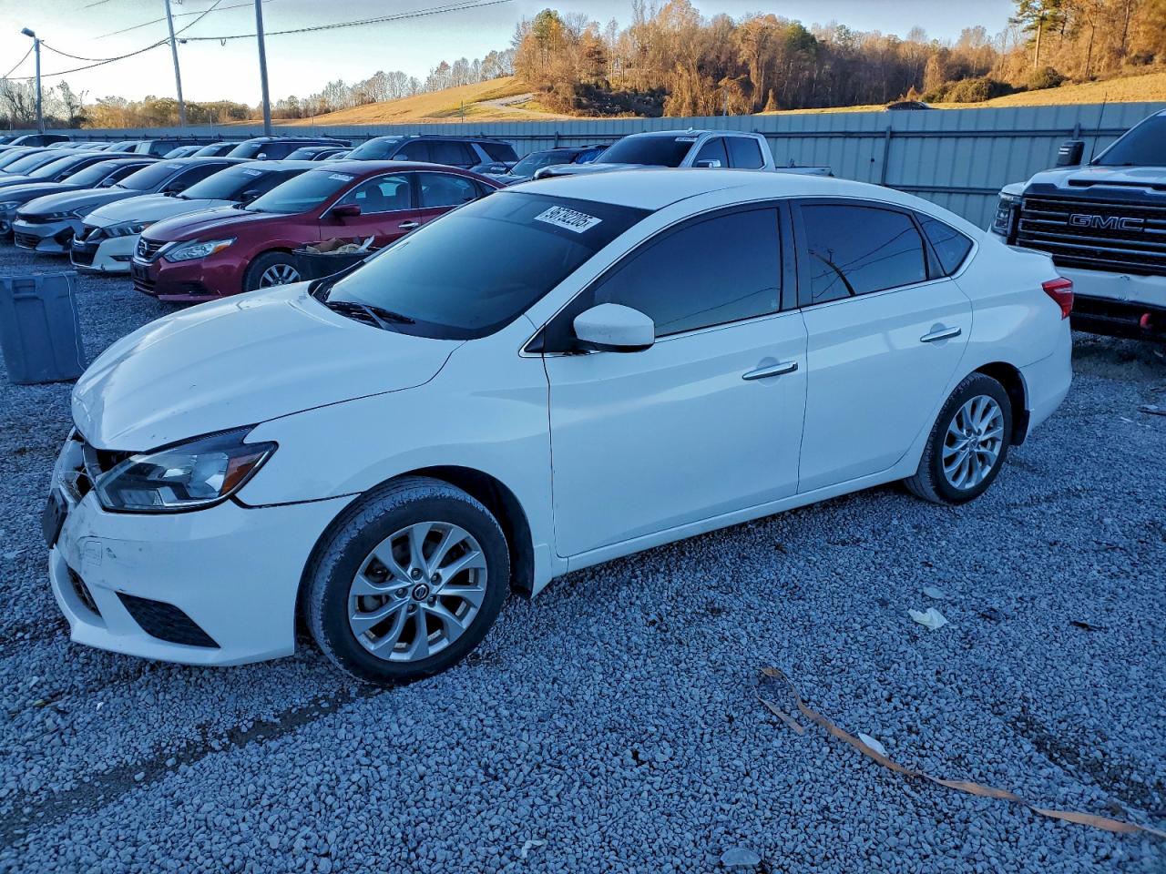 Nissan Sentra S Image 1