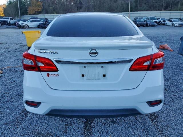 Nissan Sentra S Image 4