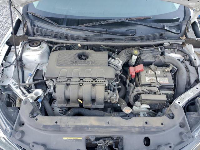 Nissan Sentra S Image 8