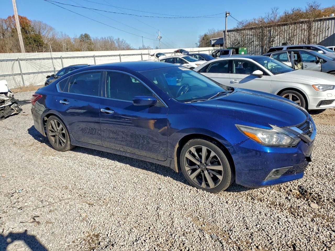 Nissan Altima 2.5 Image 3