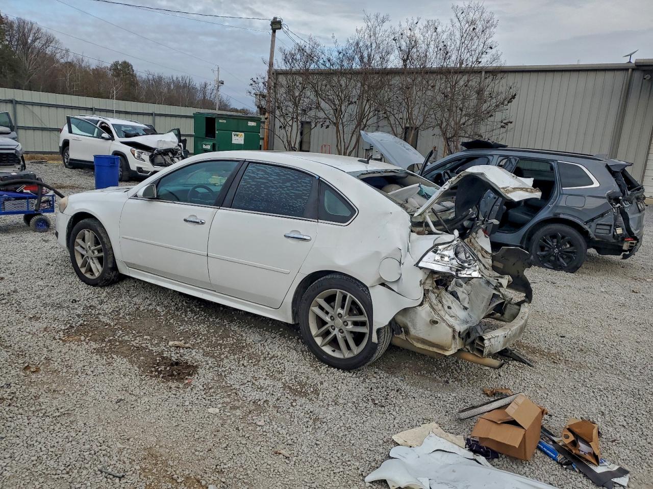 Chevrolet Impala Ltz Image 3