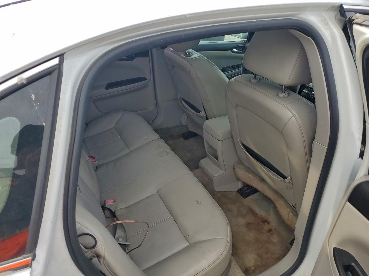 Chevrolet Impala Ltz Image 10