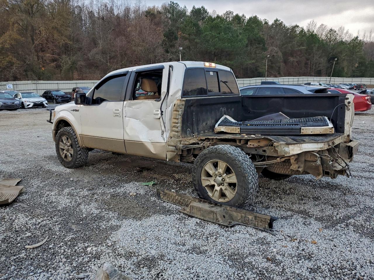 Ford F-150 Supercrew Image 2