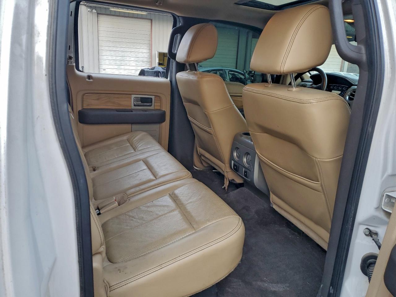 Ford F-150 Supercrew Image 9