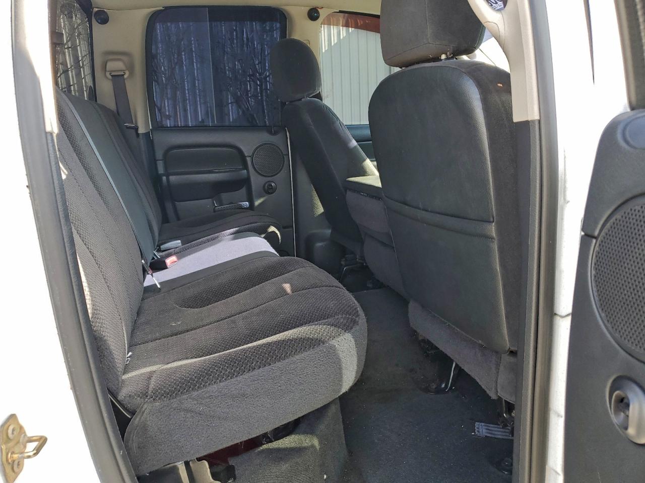 Dodge Ram 1500 St Image 8