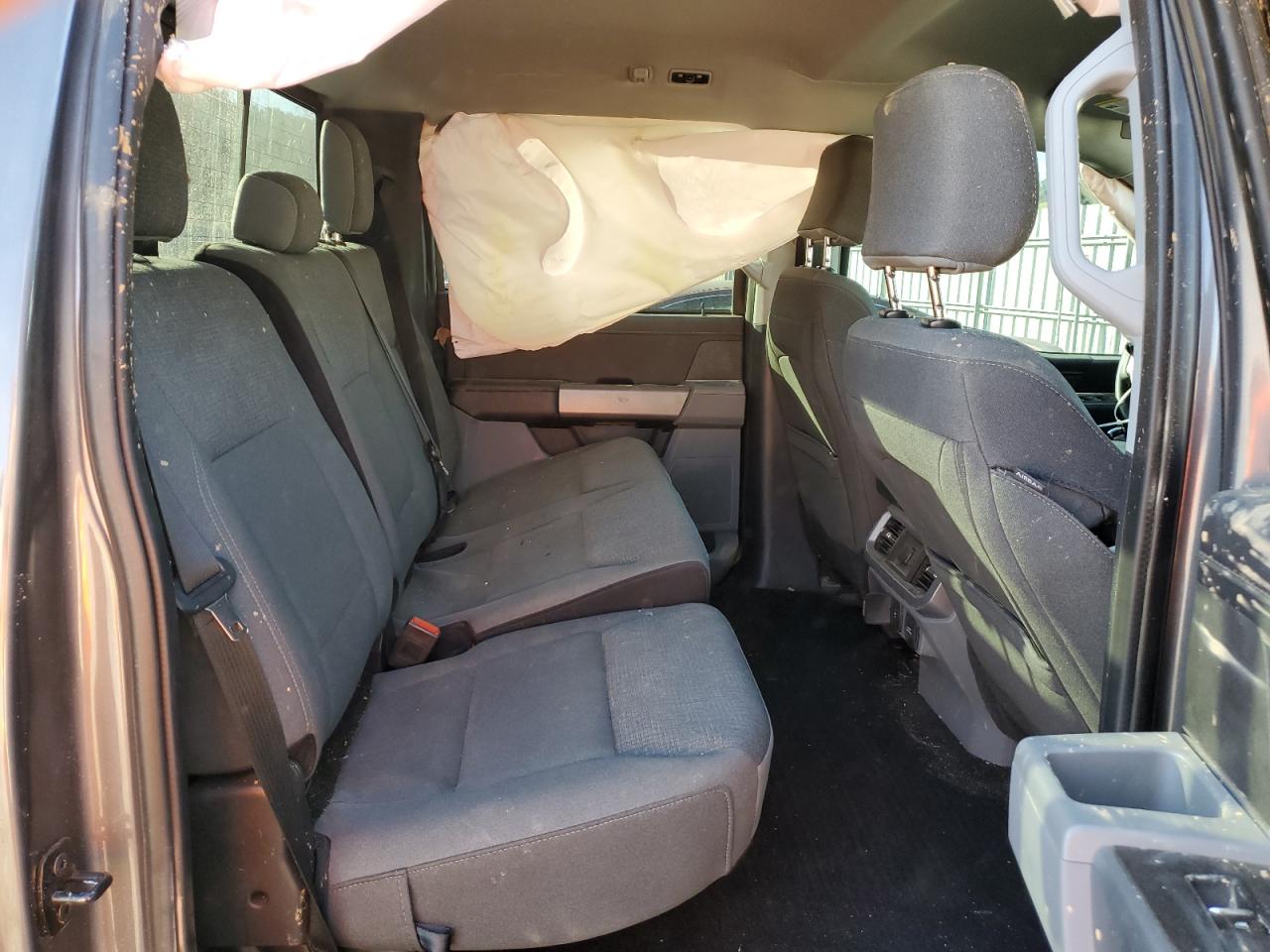 Ford F-150 Xlt Image 8