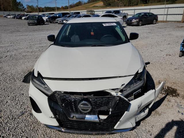 Nissan Maxima S Image 2