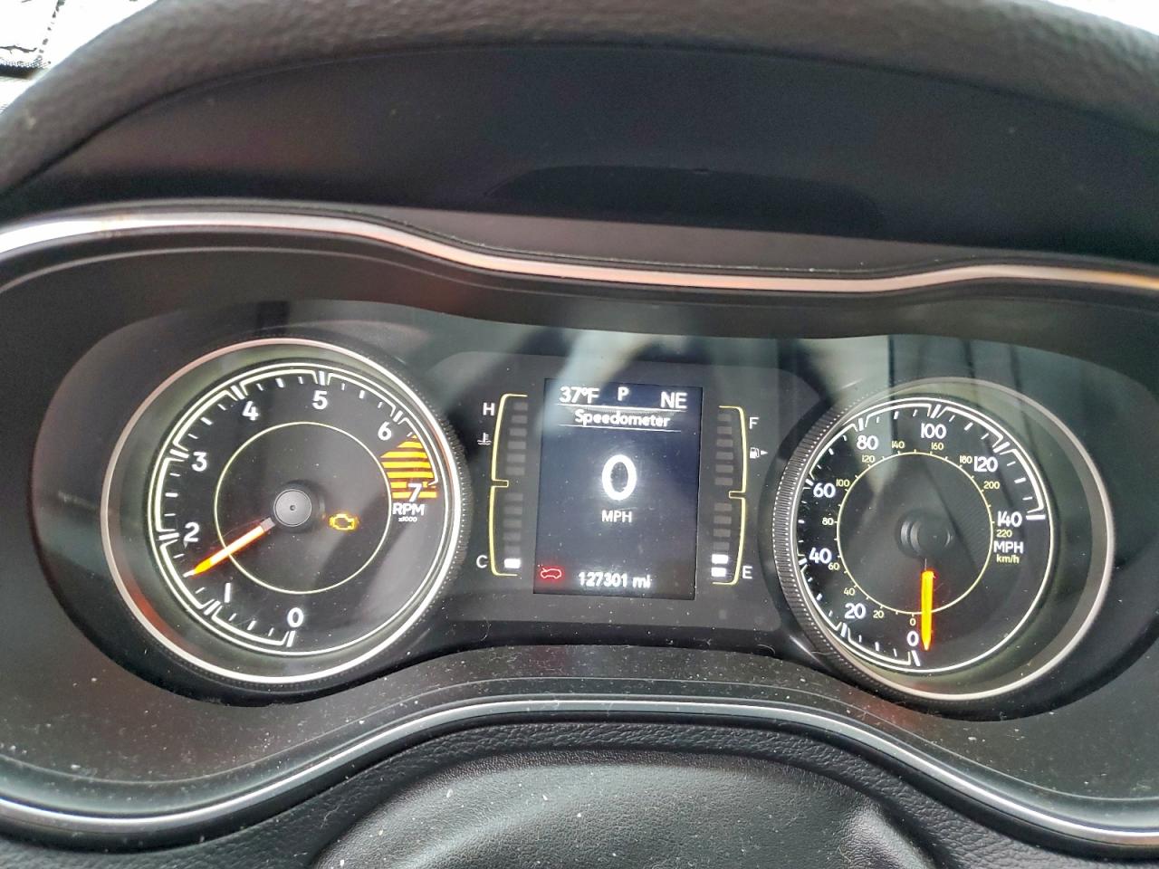 Jeep Grand Cherokee Latitude Plus Image 8