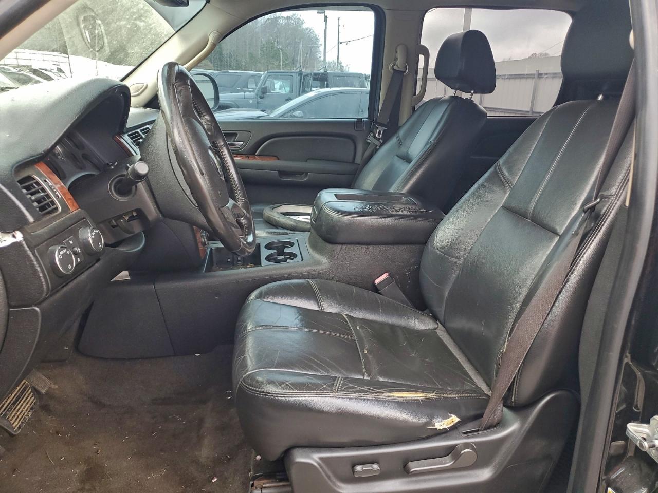 Chevrolet Avalanche K1500 Image 10