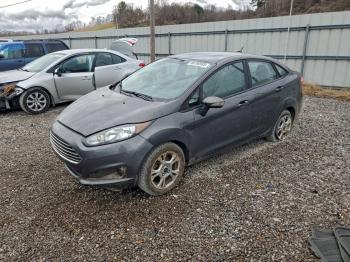  Salvage Ford Fiesta