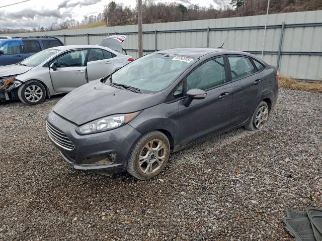  Salvage Ford Fiesta