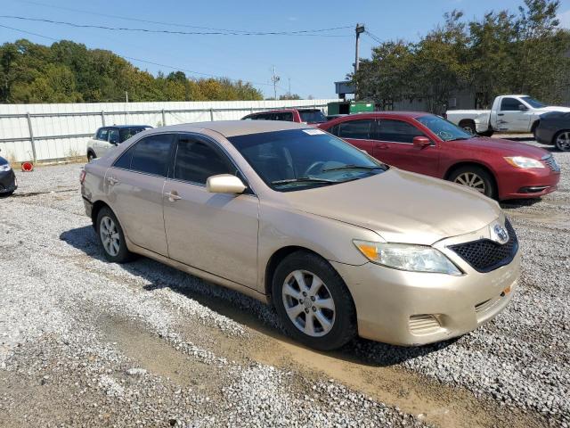 Toyota Camry Base Image 10