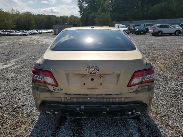 Toyota Camry Base Image 3