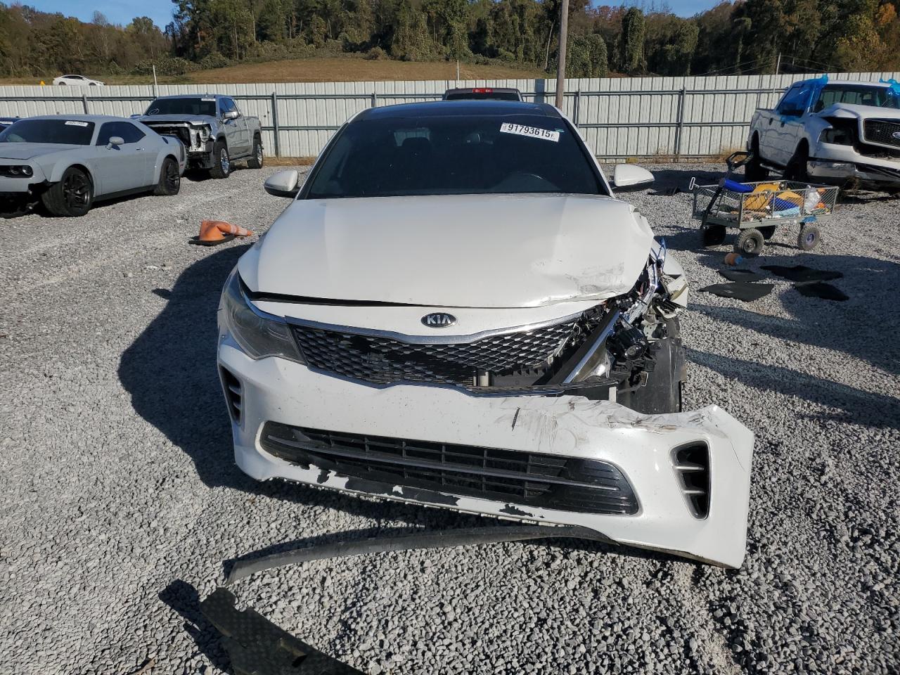 Kia Optima Sx Image 11