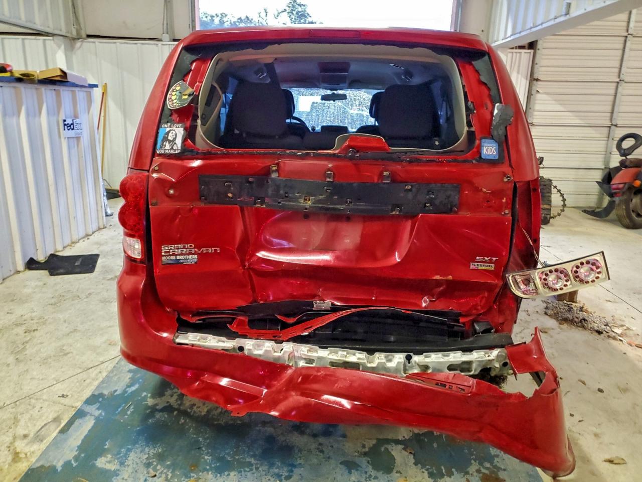 Dodge Caravan Sxt Image 8