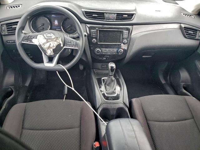 Nissan Rogue S Image 6