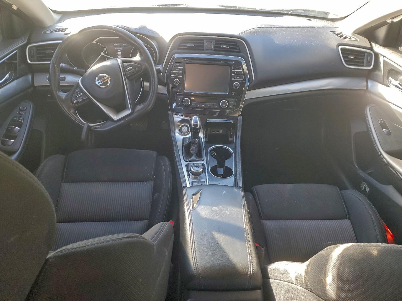 Nissan Maxima 3.5s Image 7