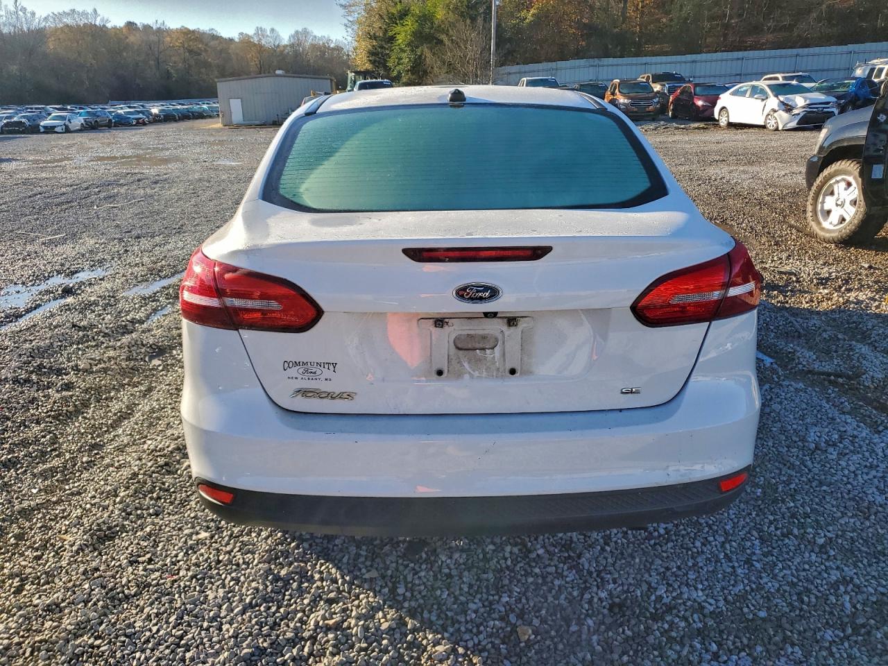 Ford Focus Se Image 8