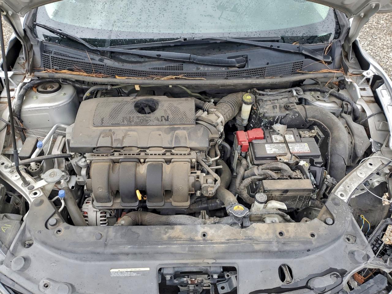 Nissan Sentra S Image 8