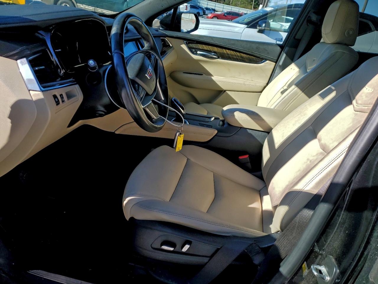 Cadillac XT5 Image 4