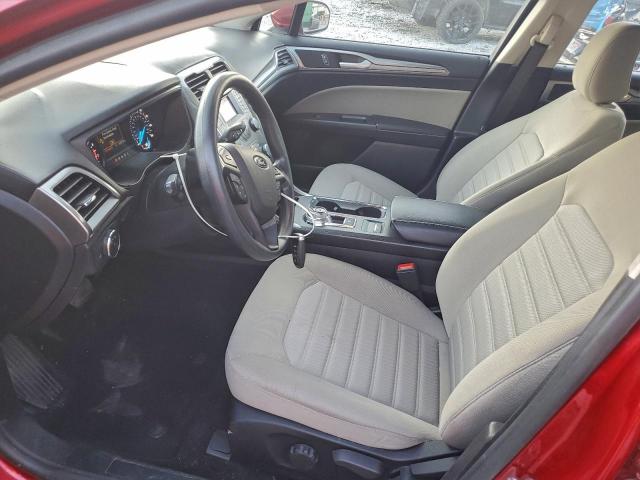 Ford Fusion S Image 9