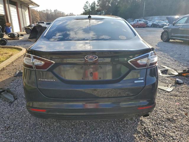Ford Fusion Se Image 2