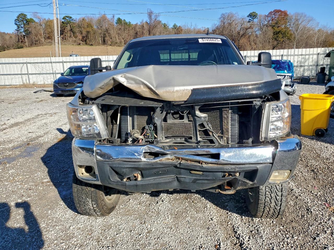 Chevrolet Silverado K1500 Image 12