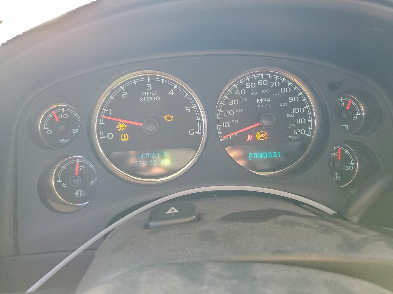 Chevrolet Silverado K1500 Image 10