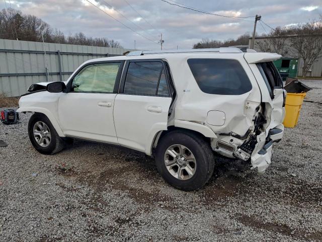 Toyota 4Runner Sr5 Image 8