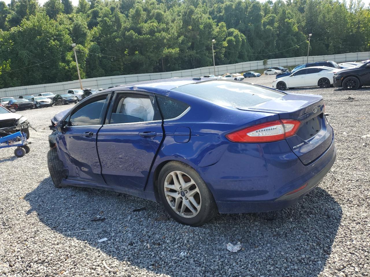 Ford Fusion Se Image 6