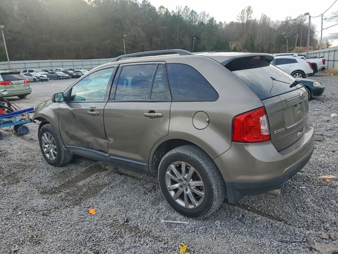 Ford Edge Sel Image 2
