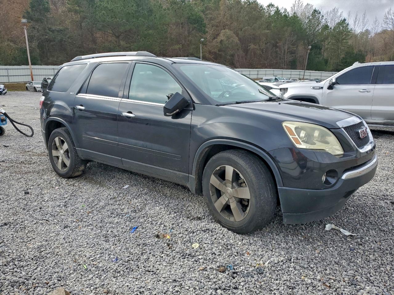 GMC Acadia Slt-2 Image 2