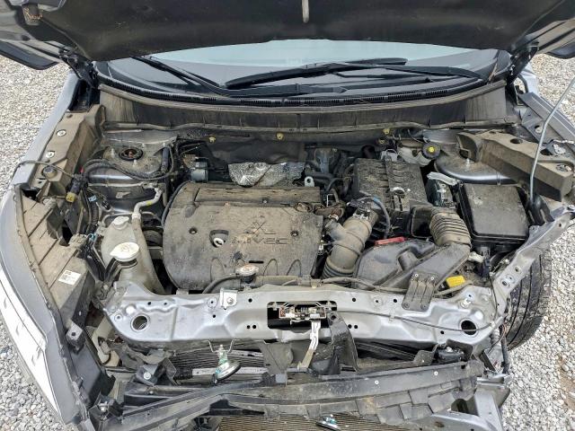 Mitsubishi Outlander S/se Image 6