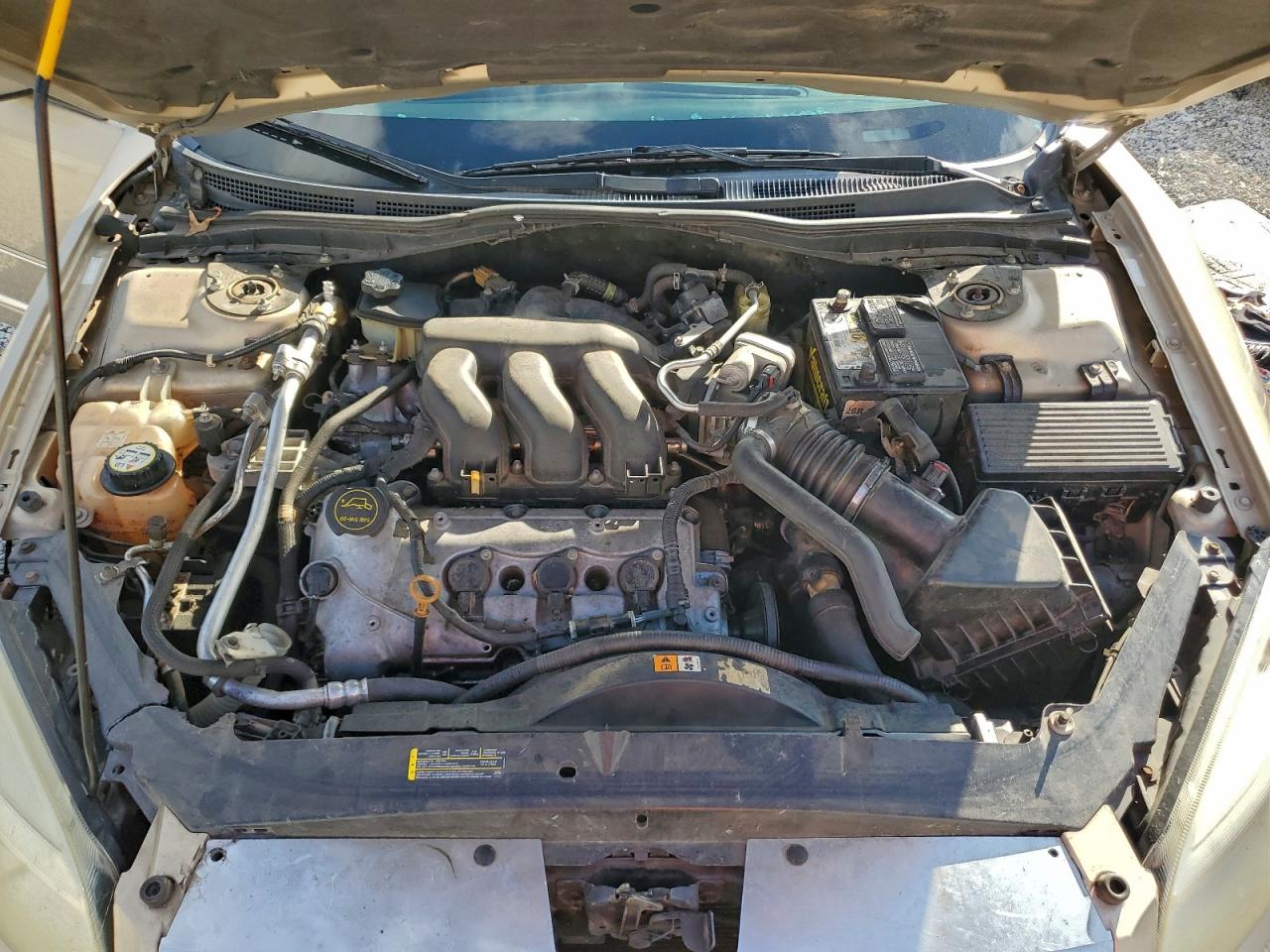 Mercury Milan Image 3