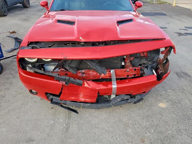 Dodge Challenger Sxt Image 10