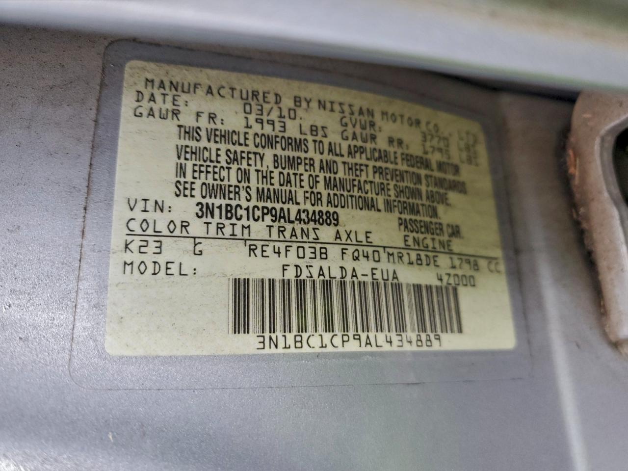 Nissan Versa S Image 10