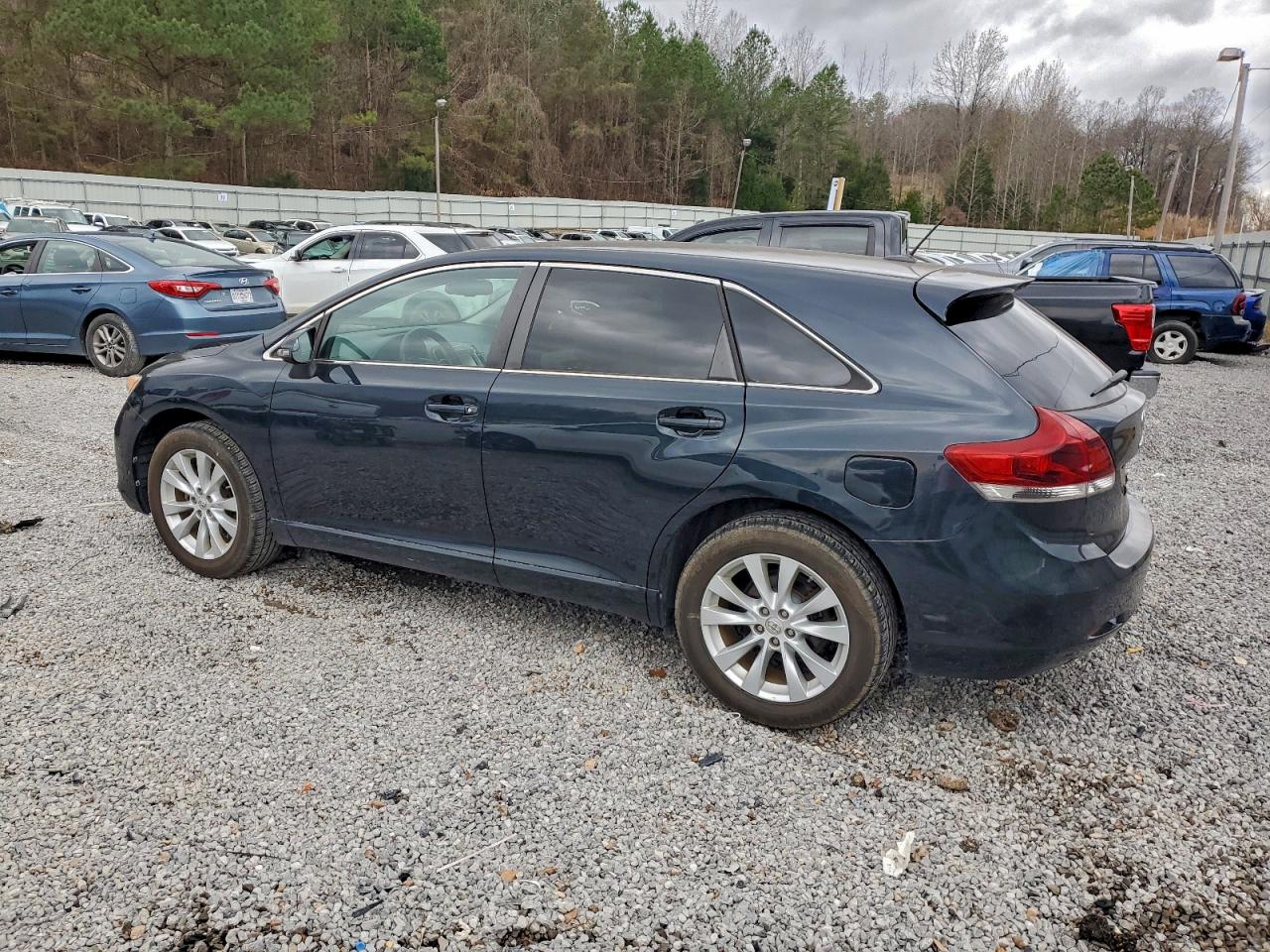 Toyota Venza Le Image 3