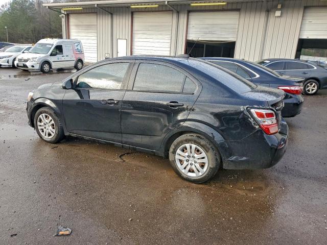 Chevrolet Sonic Ls Image 7