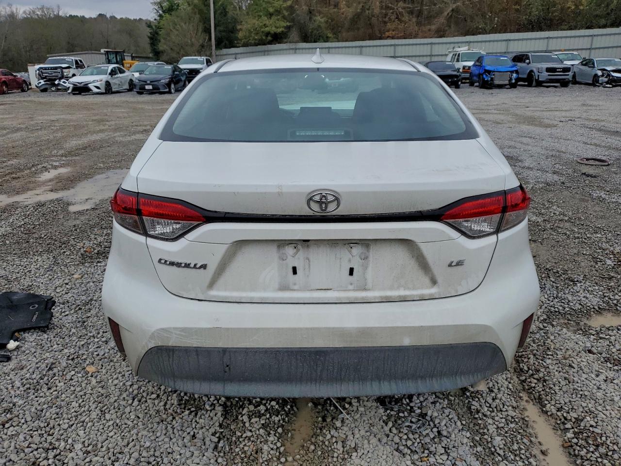 Toyota Corolla Le Image 7