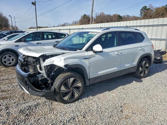  Salvage Volkswagen Taos