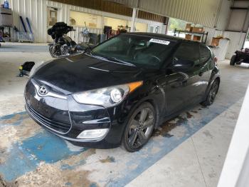  Salvage Hyundai VELOSTER
